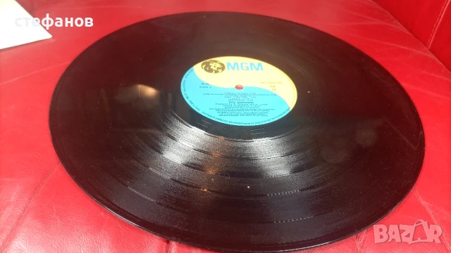 Дългосвиреща грамофонна плоча на THE OSMONDS „CRAZY HORSES”, Франция, снимка 6 - Грамофонни плочи - 50683445