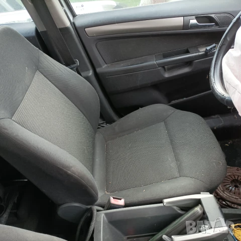 Салон за Опел Зафира Б / седалки Опел зафира Б, снимка 4 - Части - 40864127