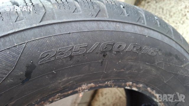 Зимни джипови TOYO 235/60/16, снимка 3 - Гуми и джанти - 52441431