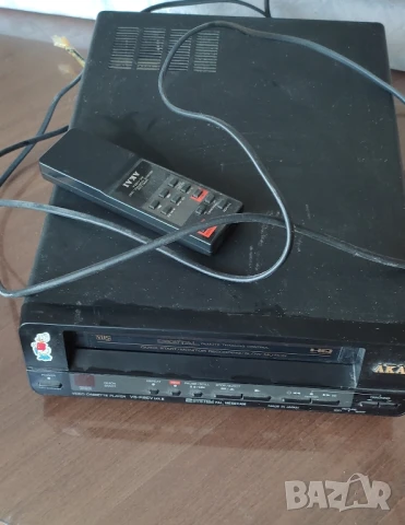 Видео касетофон AKAI* , снимка 3 - Плейъри, домашно кино, прожектори - 51169603