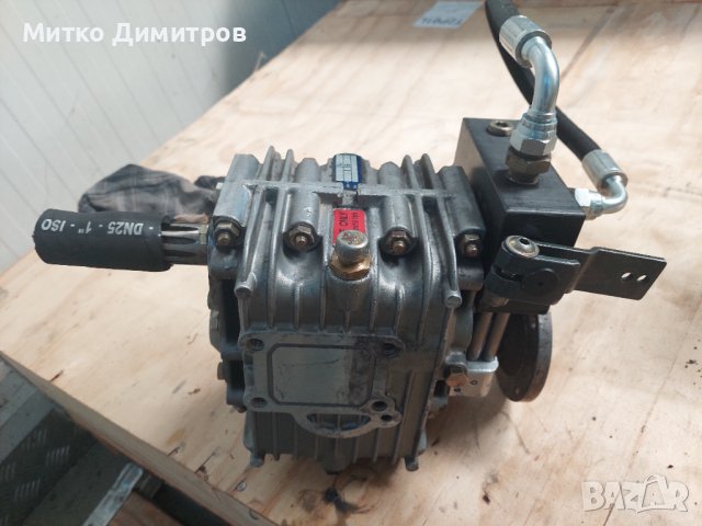 Продавам муфа за лодка  ZF12 , снимка 4 - Воден транспорт - 41779680