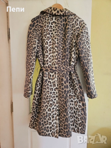 Шлифер с топла подплата, снимка 8 - Шлифери - 51778768