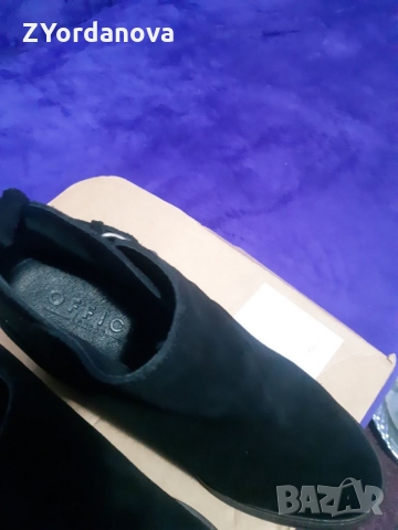 Дамски боти, снимка 9 - Дамски боти - 34512477