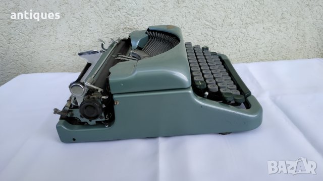Стара пишеща машина Imperial Good Companion 4 - Made in England - 1957 г., снимка 6 - Антикварни и старинни предмети - 35882114