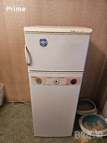 Хладилник с фризер Sneige A+