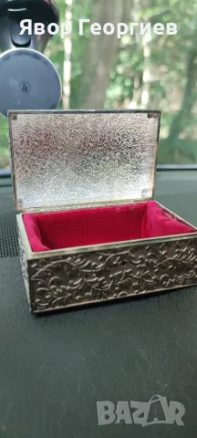 Кутия за бижута 
