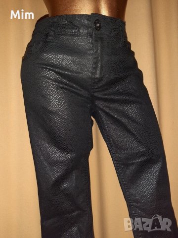 BONGO M /L Черен кожен  панталон / клин / змийски принт 