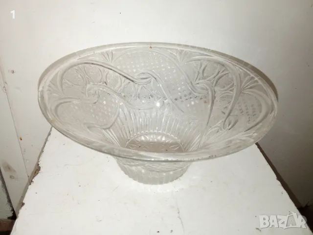Стъклена купа, снимка 3 - Чинии - 47697870