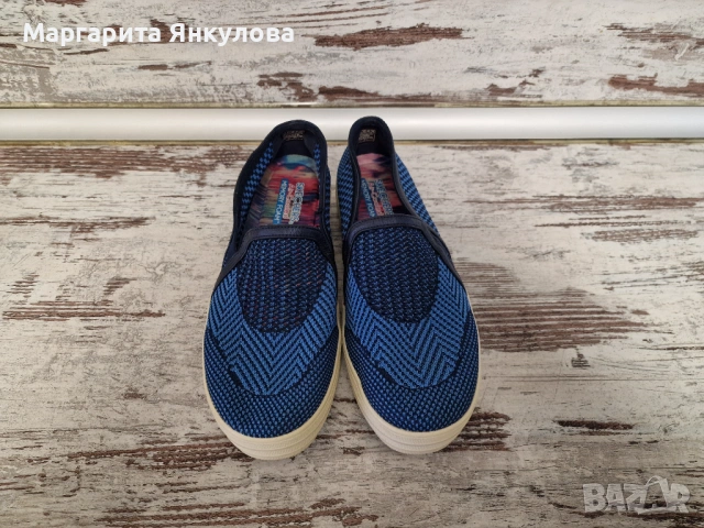 Дамски обувки Skechers, снимка 2 - Дамски ежедневни обувки - 53658699