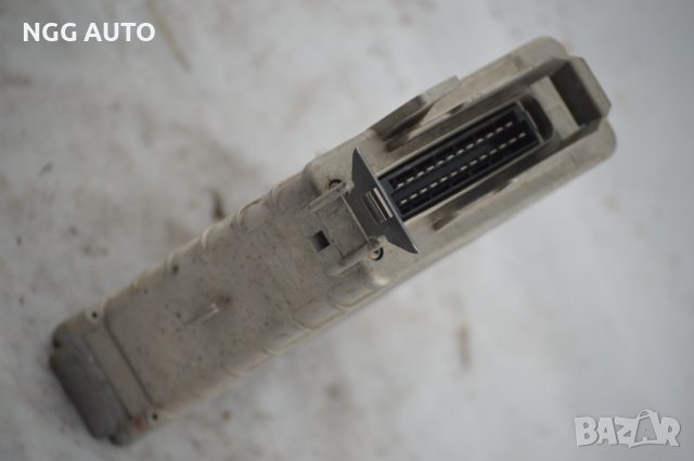 Компютър Двигател BOSCH 0 285 007 061 за Audi , VW, 893 907 383 B , снимка 4 - Части - 39758257