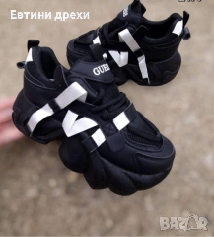 Нови дамски маратонки на Guees , снимка 1