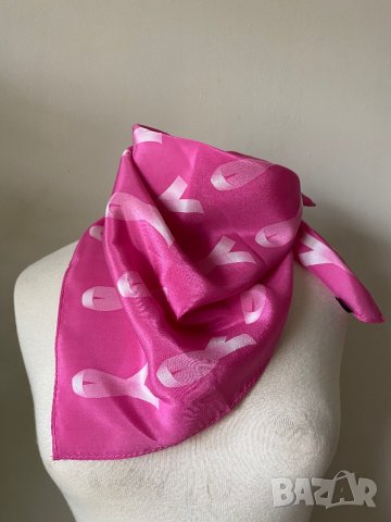Малък копринен шал в цикламено розово, снимка 7 - Шалове - 39871543