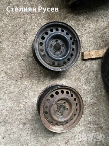  2бр железни джанти r15 - 5 x 112 / 15 цола -цена 20лв  или 10,23 евро за двете et 49 / 6 1/2J - 5 x