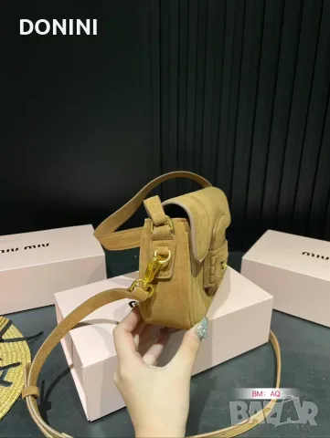 Miu Miu Penny дамска чанта от естествена кожа, снимка 5 - Чанти - 55894369