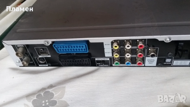 DVD HDD Recorder Medion Md 81335, снимка 4 - Плейъри, домашно кино, прожектори - 51445192