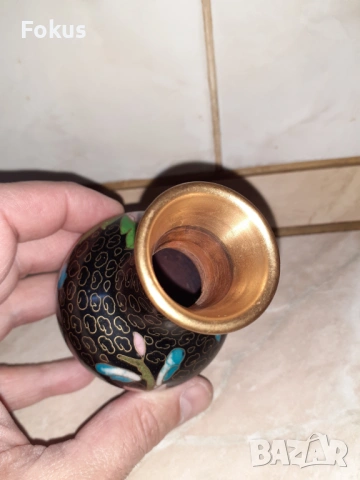 Cloisonne Клоазоне стара ваза цветя бронз клетъчен емайл, снимка 4 - Антикварни и старинни предмети - 53357493