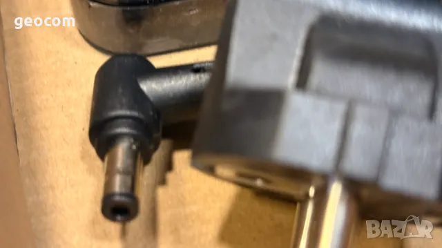 ASUS FL-ADP-120HR оригинално ново зарядно 120W (5.5x2.5mm,19V/6.32A,Комплект), снимка 3 - Кабели и адаптери - 48587620