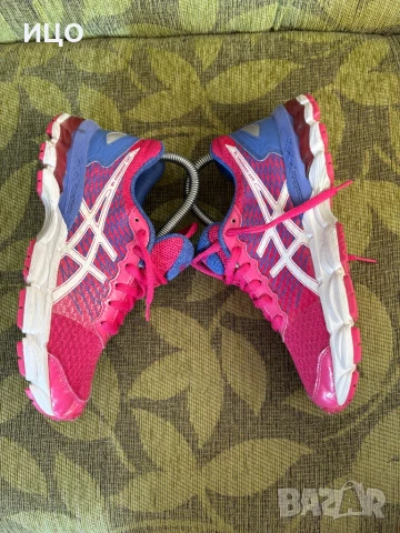 Дамски маратонки ASICS Gel-Nimbus 18, снимка 6 - Маратонки - 50539346