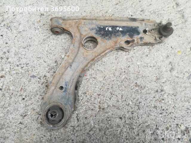 Golf Голф 2 носачи носач ляв десен