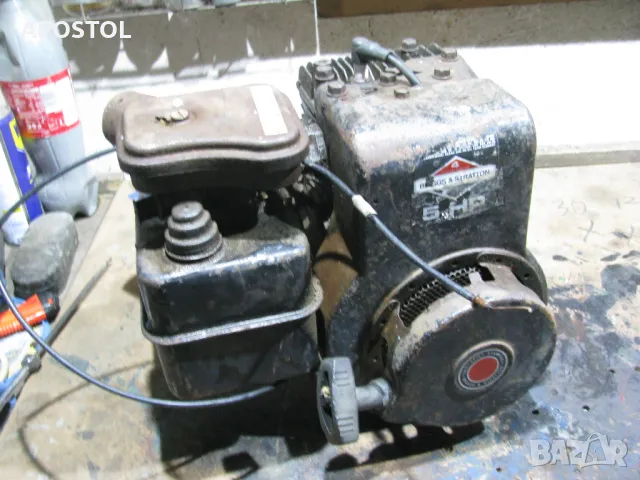 Двигател Briggs & Stratton на части в Резервни части за машини в гр ...