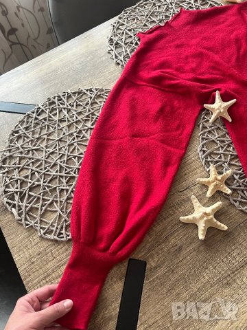 Червен пуловер, снимка 3 - Блузи с дълъг ръкав и пуловери - 44460925