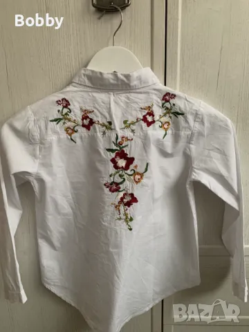 Бродирана риза и блуза на каре 8-9 год., снимка 3 - Детски ризи - 48166609