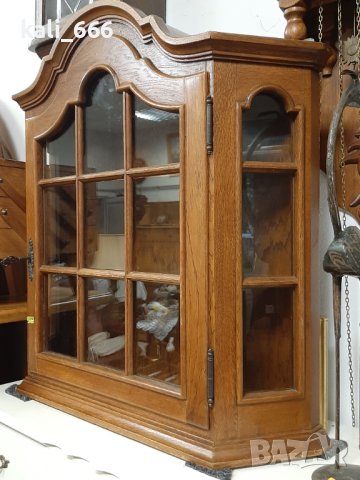 Витрина за стена внос от Холандия , снимка 2 - Секции и витрини - 41402908