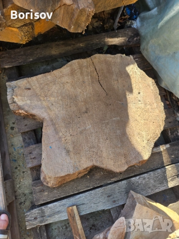 Продавам янове от орех