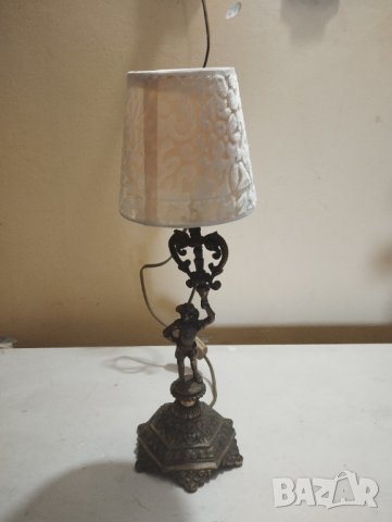 стара барокова настолна лампа