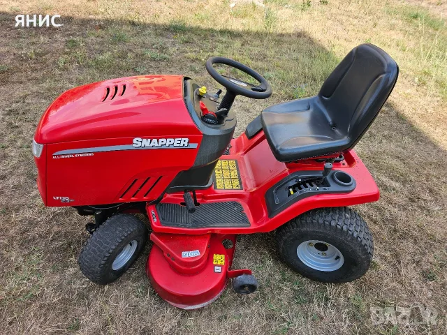 ТРАКТОРНА КОСАЧКА BRIGGS&STRATTON/SNAPPER. USA 🇺🇸 23.КОНЯ ПЕРФЕКТНА , снимка 14 - Градинска техника - 55711034