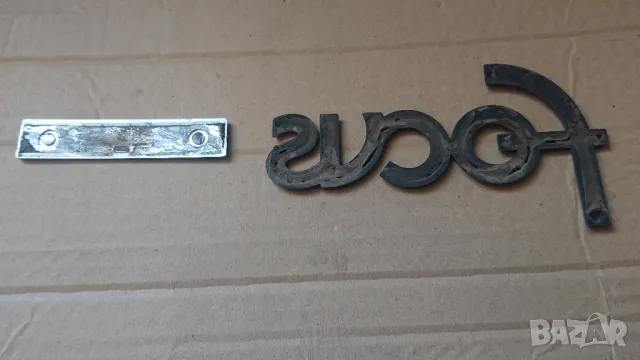 Оригинални емблеми заден капак форд фокус хечбег до 2004год. , снимка 4 - Аксесоари и консумативи - 48844379