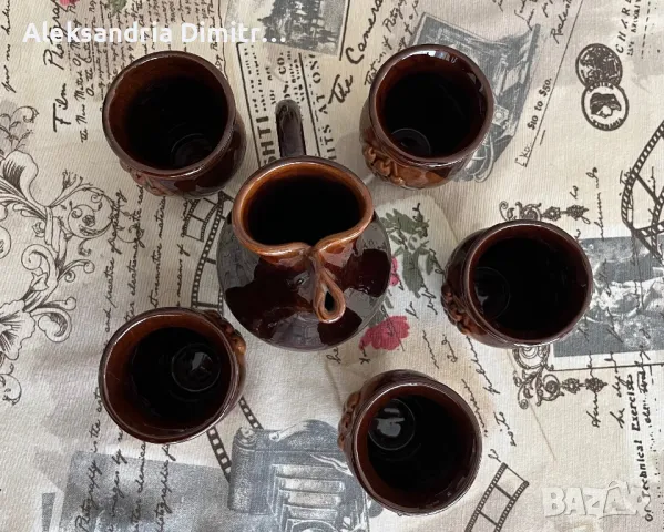 Старинен, порцеланов сервиз за ракия, снимка 4 - Антикварни и старинни предмети - 48960939