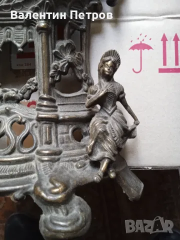 Бронзов ретро настолен часовник, снимка 2 - Колекции - 48943187