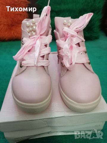 Детски обувки за момиче розови номер 33 нови