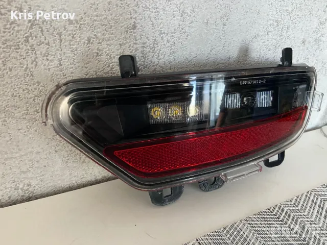 Задна Светлина За Мъгла За Renault Captur 2019-2024, снимка 3 - Части - 49970001