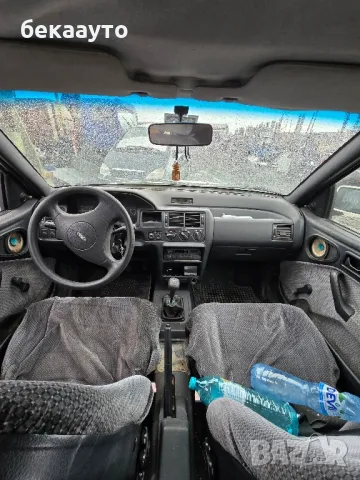 Форд 1.8 Части, снимка 8 - Автомобили и джипове - 48479649