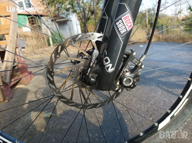 Планински велосипед Giant 29 цола, части Deore XT, хидравлични спирачки, снимка 11 - Велосипеди - 50078032