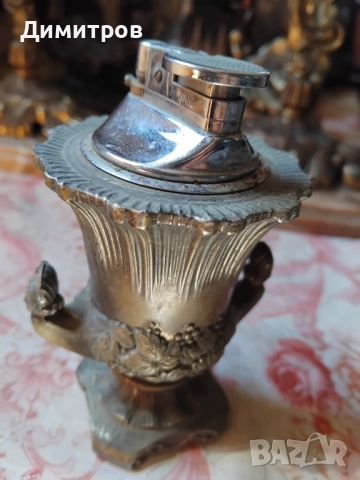 Стара бронзова запалка, снимка 5 - Антикварни и старинни предмети - 51508453