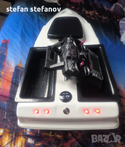 Чисто нова лодка за захранка!