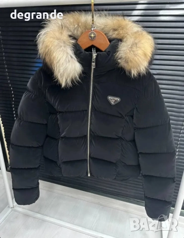 Дамско Черно Зимно яке Prada