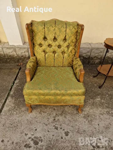 Страхотно антикварно кресло Queen Anna 