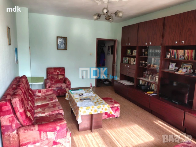 3-стаен обзаведен монолит нисък етаж Гребна база