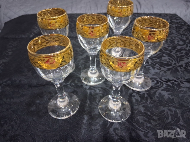 Сервиз с позлата( за аперитив/ракия), снимка 2 - Други ценни предмети - 51993277