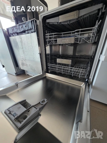 Дъдомиялна за пълно вграждане Siemens, снимка 4 - Съдомиялни - 53683382