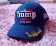Чисто нова шапка с автограф на Доналд Тръмп, снимка 1