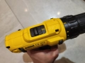 Винтоверт 12 волта DeWalt DCD710 само тяло. 70лв. (без коментар), снимка 5
