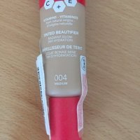 Фон дьо тен Bourjois 04, снимка 1 - Декоративна козметика - 40834120