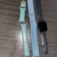 Apple Watch 5 44mm  , снимка 1 - Смарт гривни - 44554529