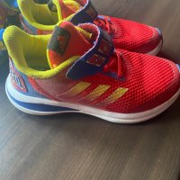 Детски маратонки Adidas , снимка 2 - Детски маратонки - 39848996