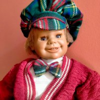 Характерна испанска кукла Arias 38 см, снимка 2 - Колекции - 40566031